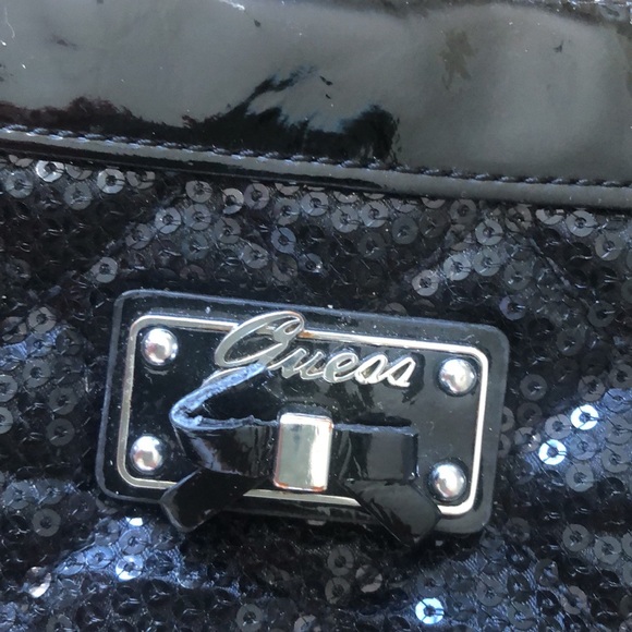 Guess sequined Wristlet - Picture 6 of 6